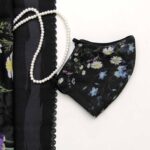 Masker 3 Lapis Secret Garden Black